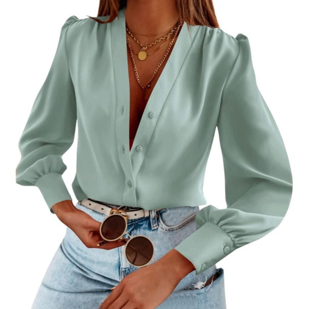 Women’s Mint Green Button Up Blouse